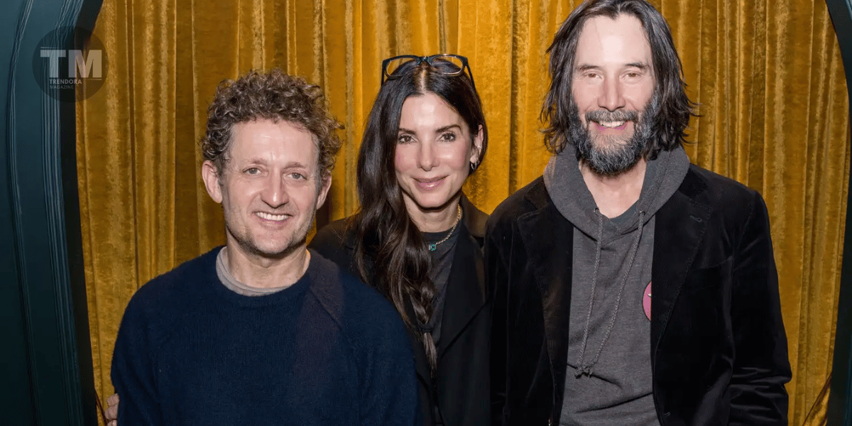 Keanu Reeves and Sandra Bullock Reunite Backstage at Waiting for Godot