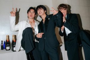 Golden Globes Night: Wins, Fashion & Viral Moments