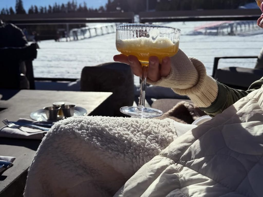 Selena Gomez Welcomes 2026 With a Cozy Snow Getaway — Fans Are Obsessed